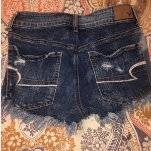 Women’s size 6 AEO hi rise short shorts